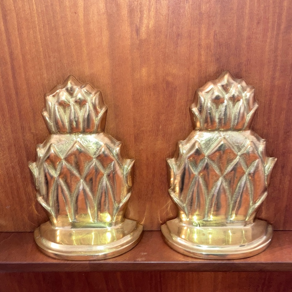 2 Vintage Catco classic pineapple solid Brass Bookends / door stopper
